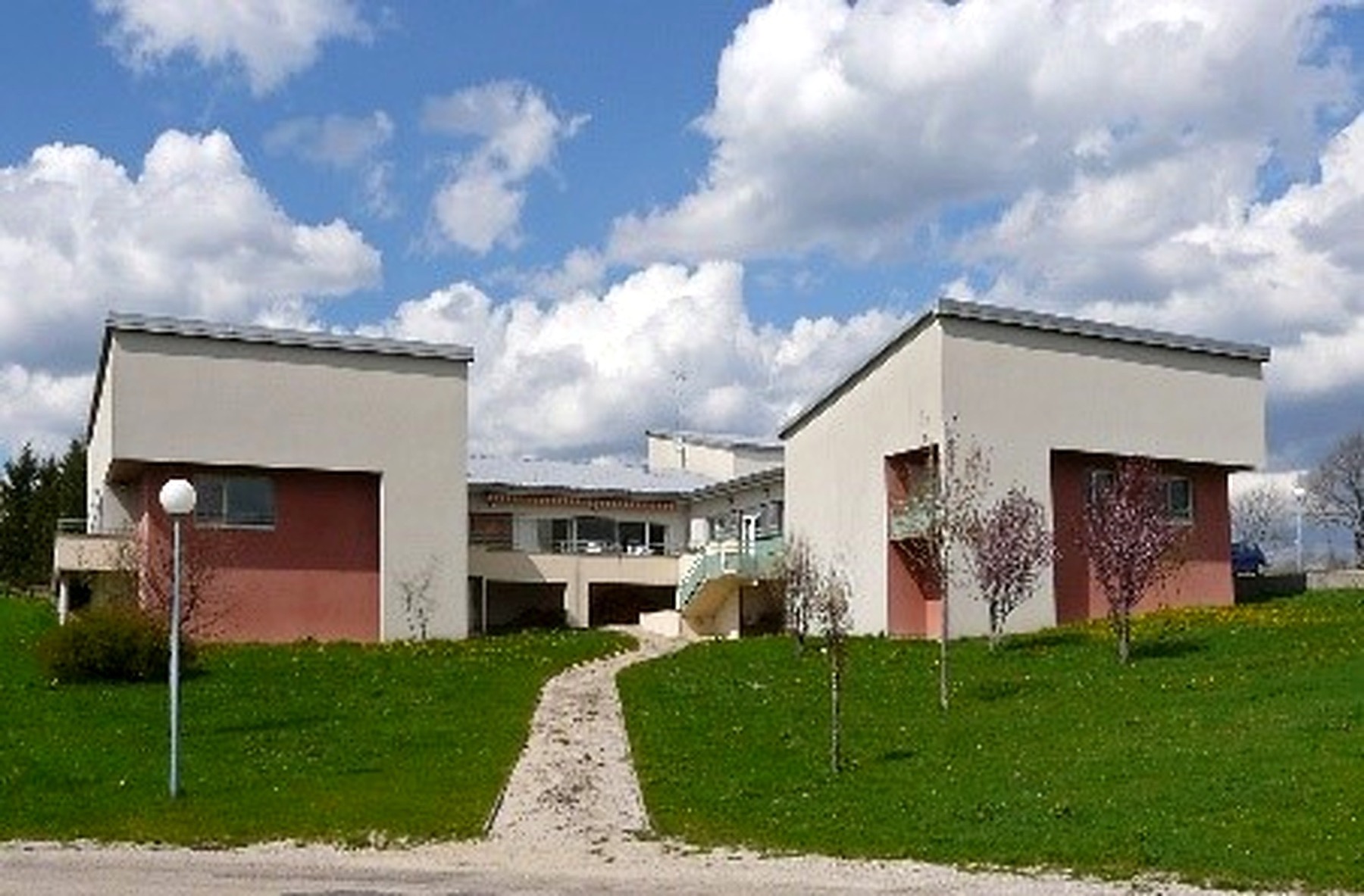 Bâtiment du Cantou des Jardins à Longchaumois
